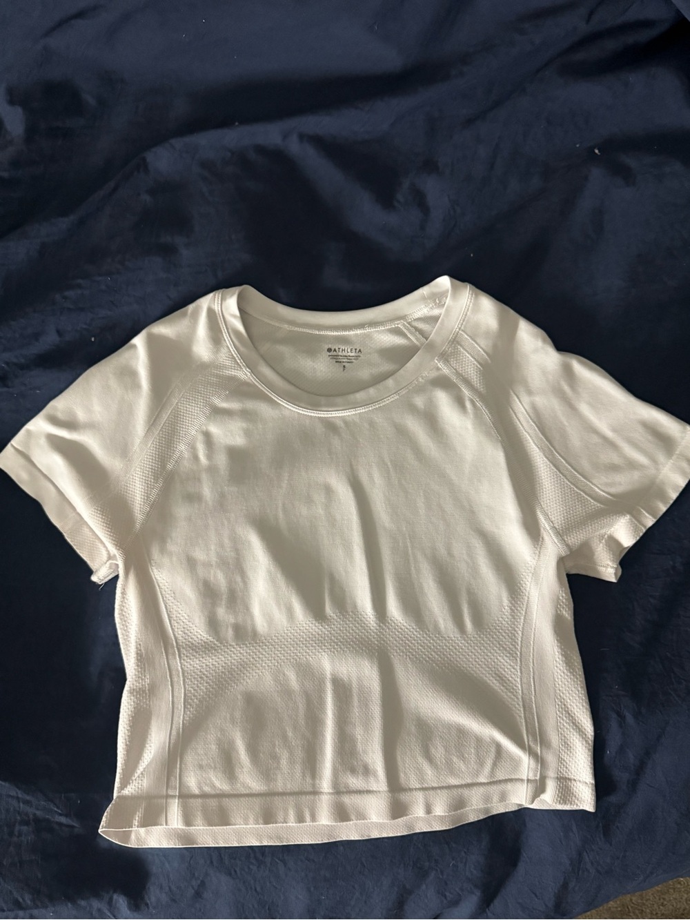 Athleta momentum crop tee